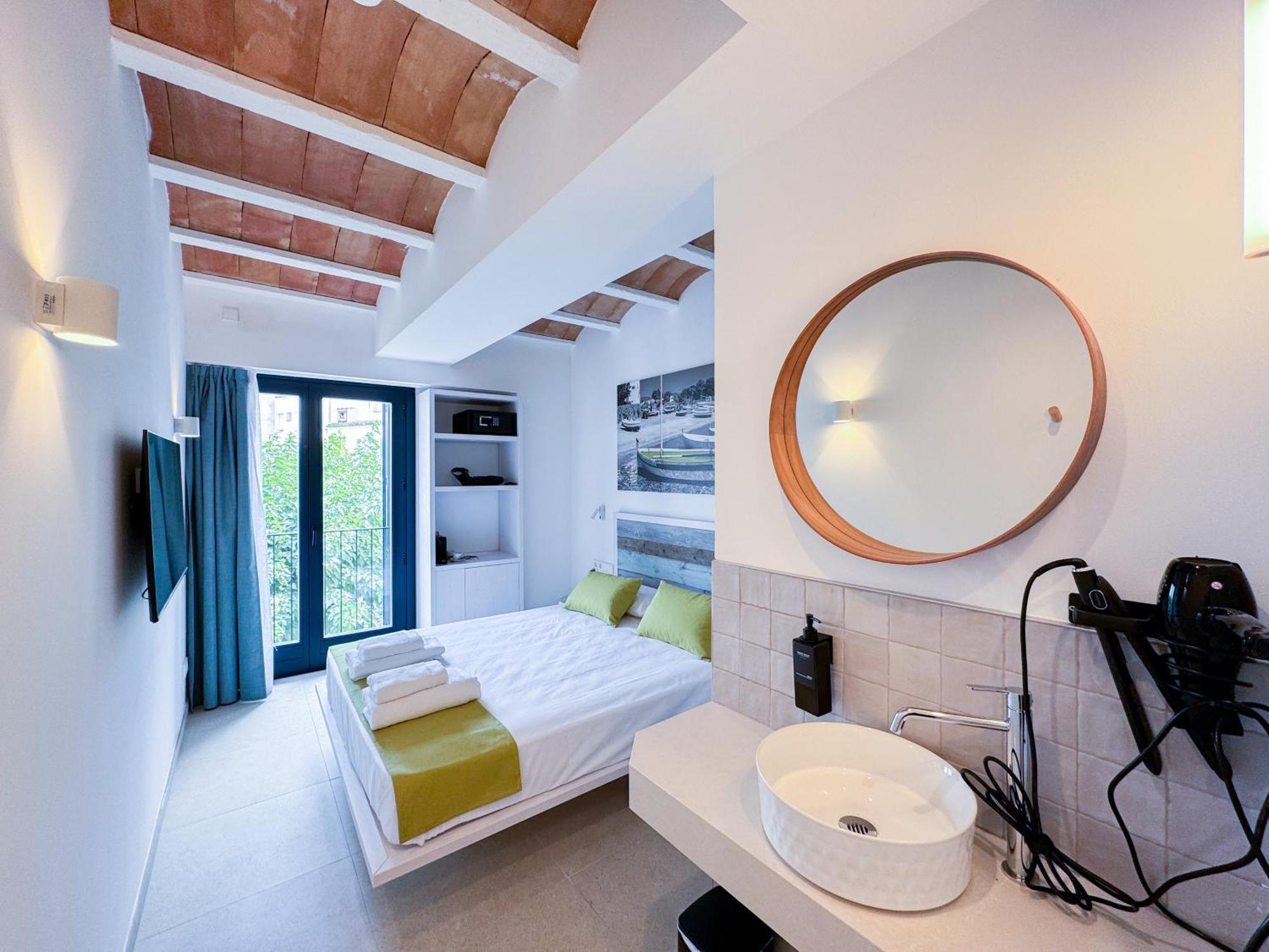 Hotel Boutique Es Blau 카다케스 외부 사진